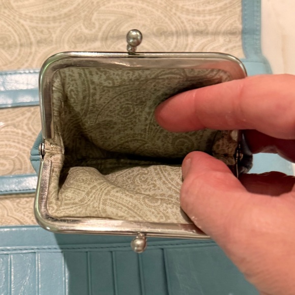 HOBO Light Blue Leather Wallet - Picture 6 of 13